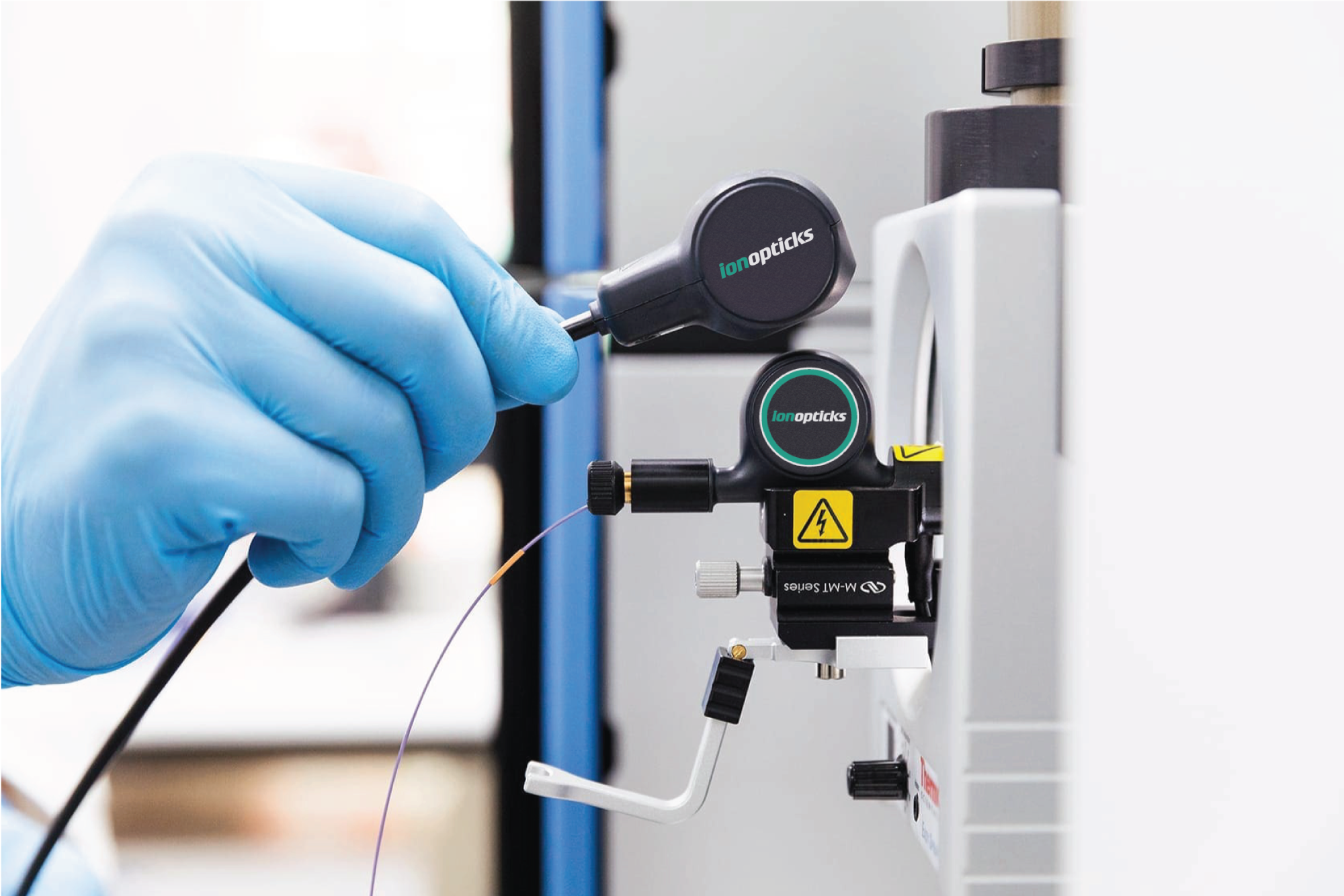 2 x Aurora Frontier™ XT 60 cm nanoflow UHPLC columns